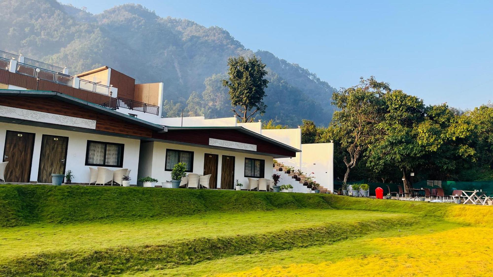 Aroma Resort Rishikesh Exterior photo